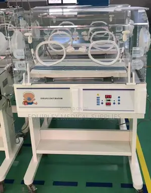 Neonatal Incubator (Baby Incubator) With Temperature Controls