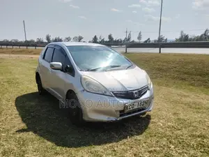 Honda Fit 2011 Silver