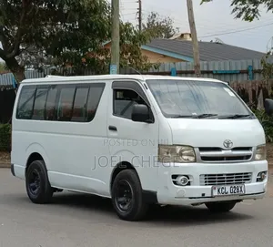 Toyota HiAce 2010 White
