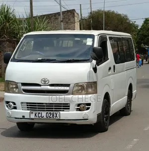 Toyota HiAce 2010 White