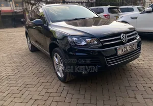 Volkswagen Touareg 2013 Black