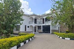 5bdrm Mansion in Sabaki, Mombasa Road for rent