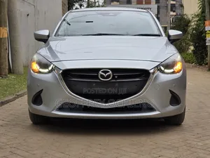 Mazda Demio 2019 Silver