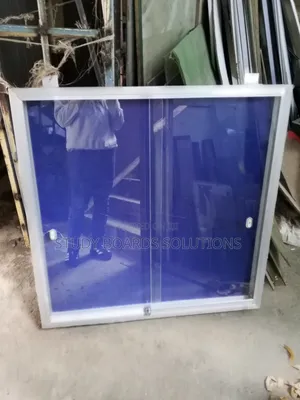 1.2mx1.2mheavyduty Lockable Glass Notice Board