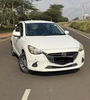Mazda Demio 2016 White