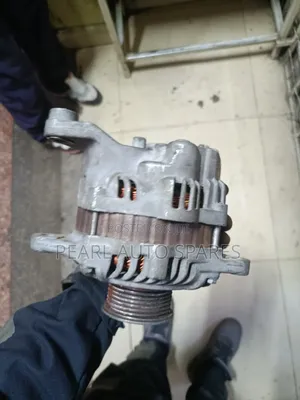 Alternator Yd25 Navara