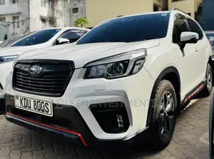 Subaru Forester 2018 White