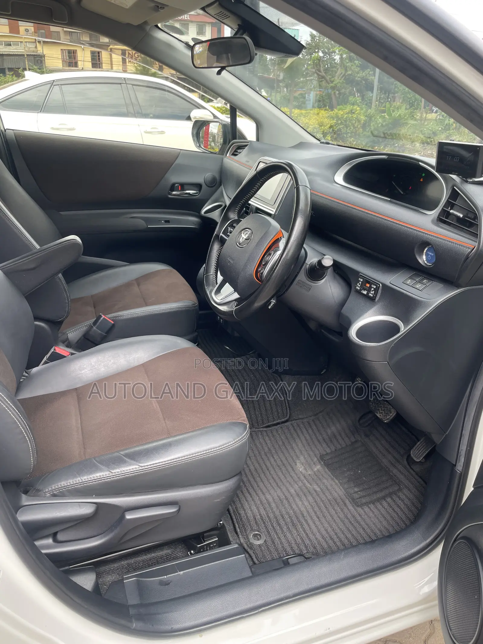 Toyota Sienta 2020 White