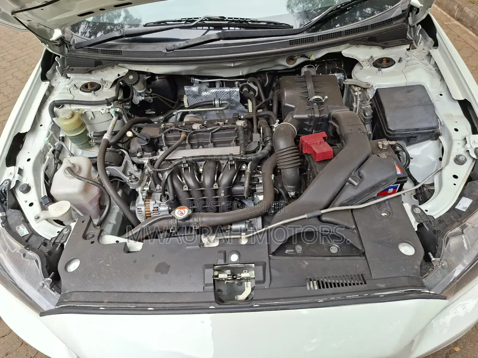 Mitsubishi Lancer 2015 White