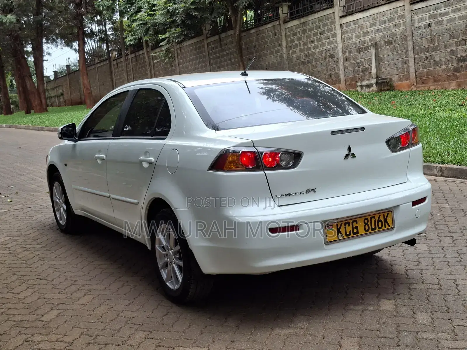 Mitsubishi Lancer 2015 White