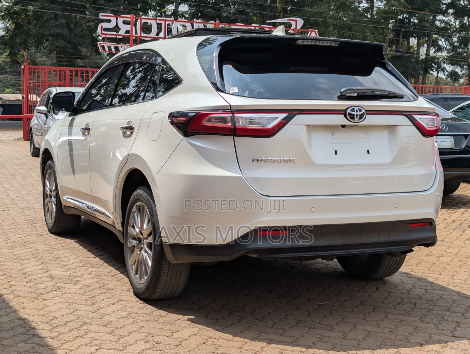 Toyota Harrier 2019 White