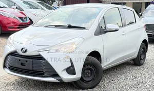 Toyota Vitz 2019 Pearl