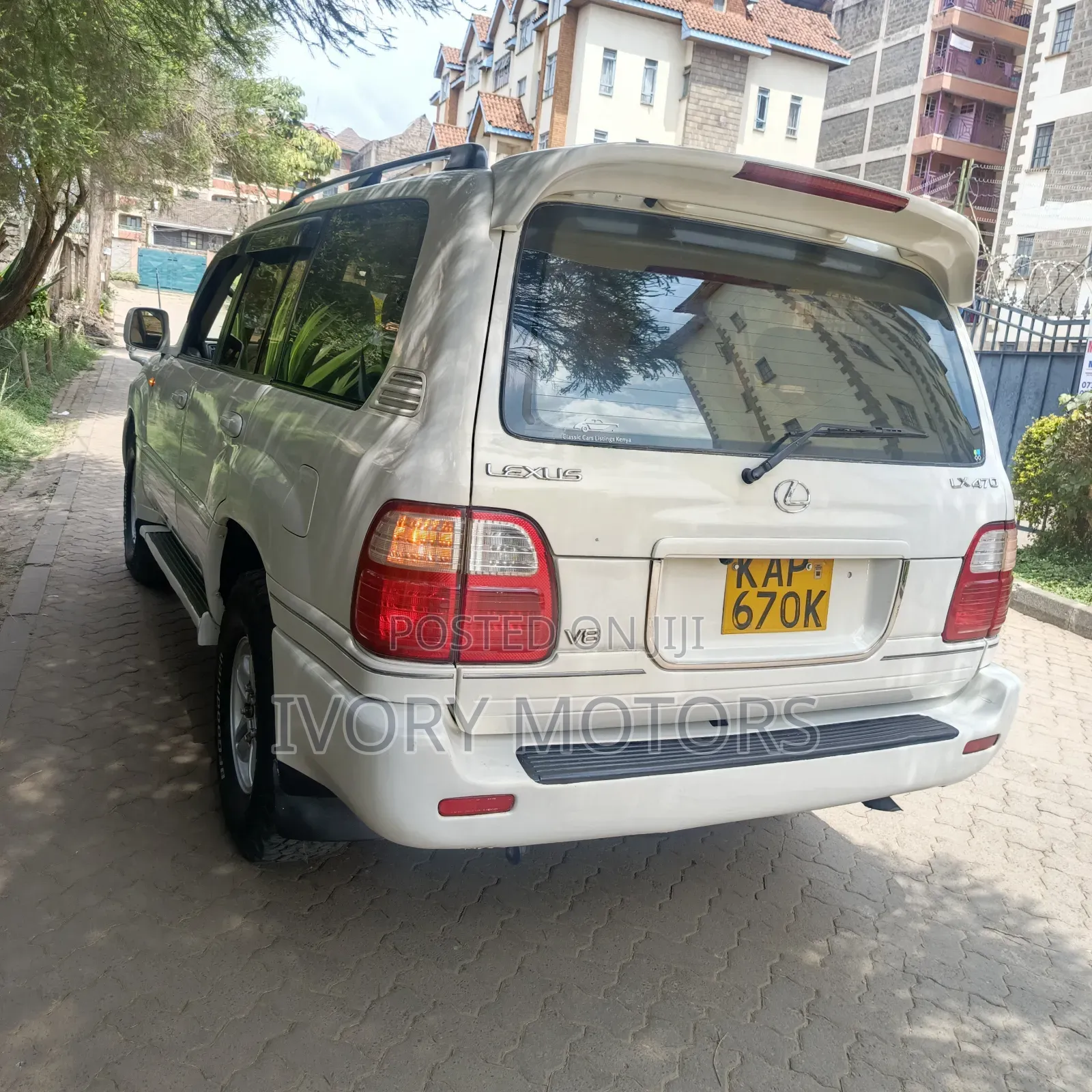 Lexus GX 470 2003 White