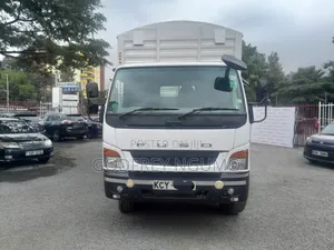 Mitsubishi Fuso F1v1 2018 White