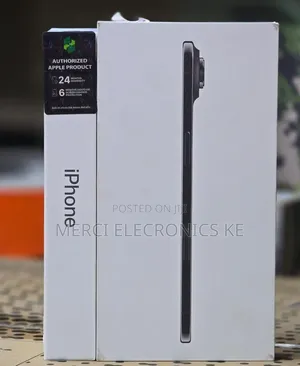New Apple iPhone 17 256 GB Silver
