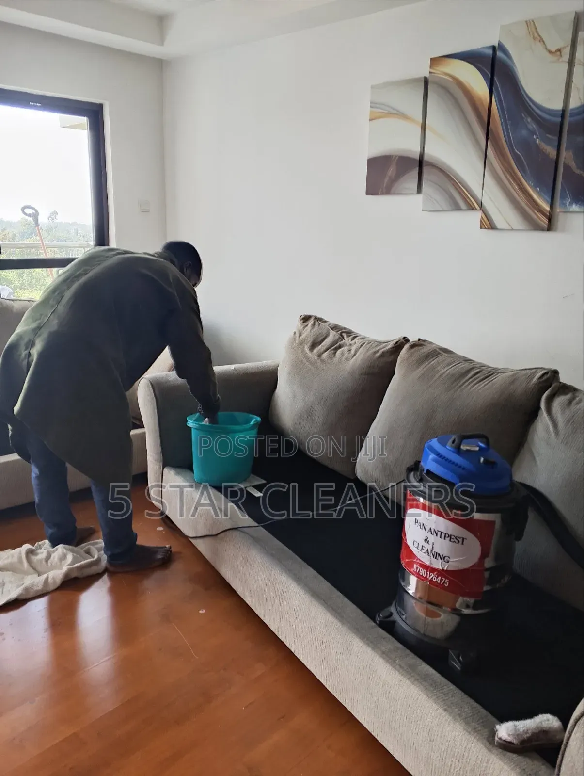 Deep Sofaset Cleaning Extraction