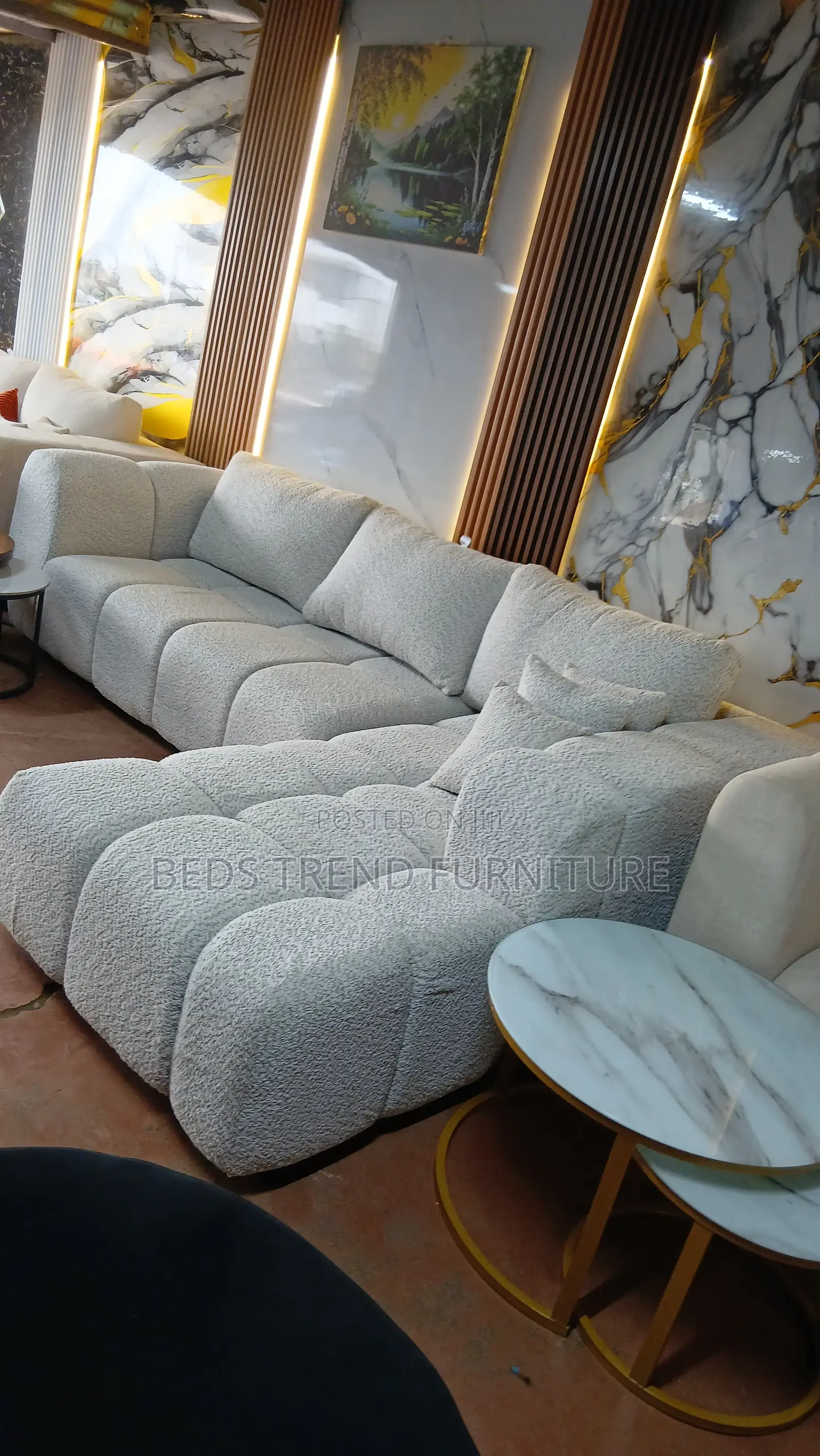 6 Seater L Seat – Bubble Design White Upholstery