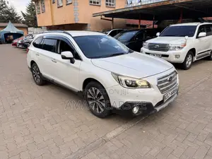 Subaru Outback 2.5i Premium 4dr Wagon AWD (2.5L 4cyl CVT) 2015 White