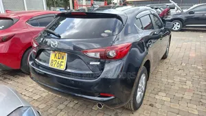 Mazda Axela 2018 Black