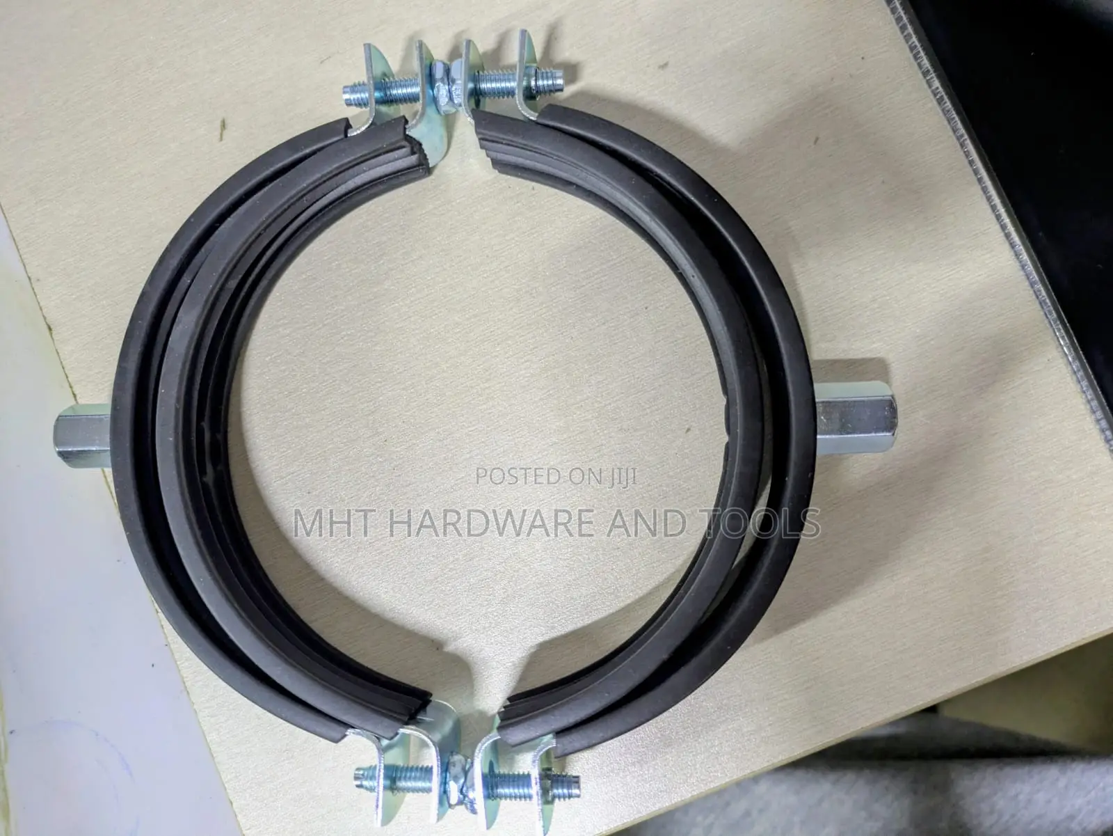 Rubber Pipe Clamps 4"