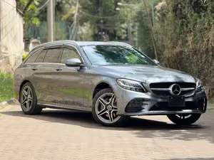 Mercedes-Benz C180 2019 Gray