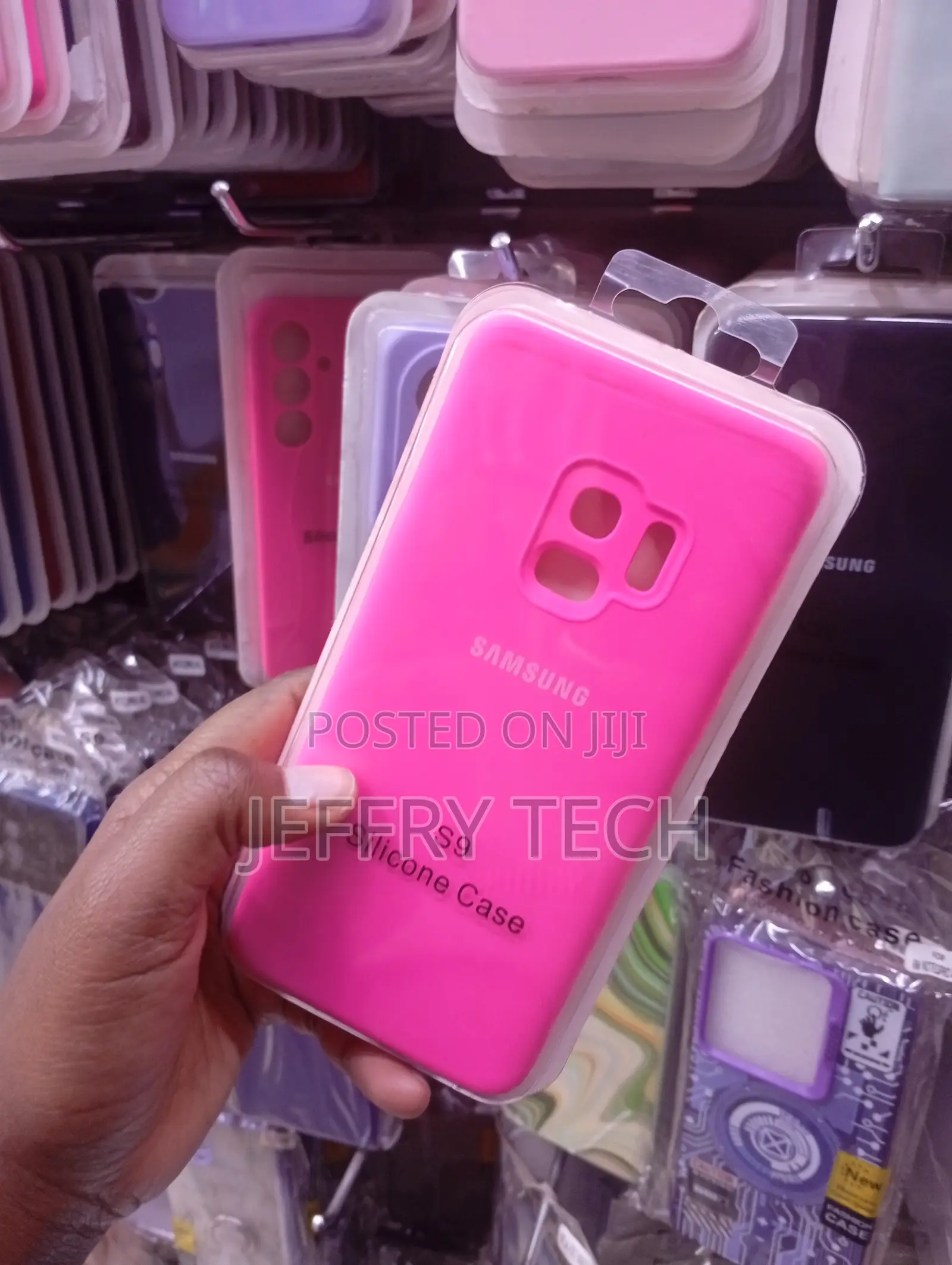 Samsung Galaxy S9 Silicone Case Precise Cutouts for the Rear Camera
