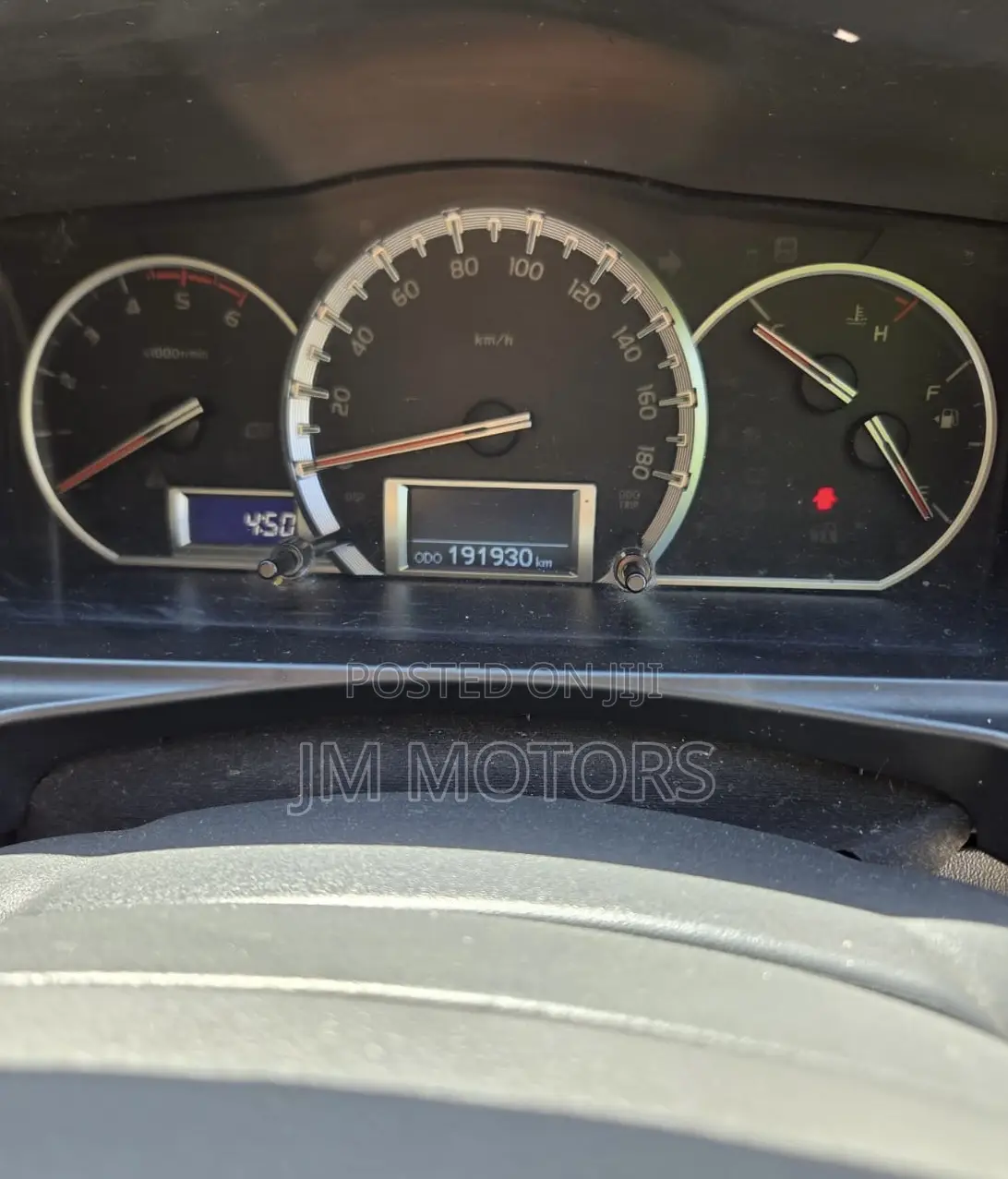 Toyota HiAce 2020 Silver