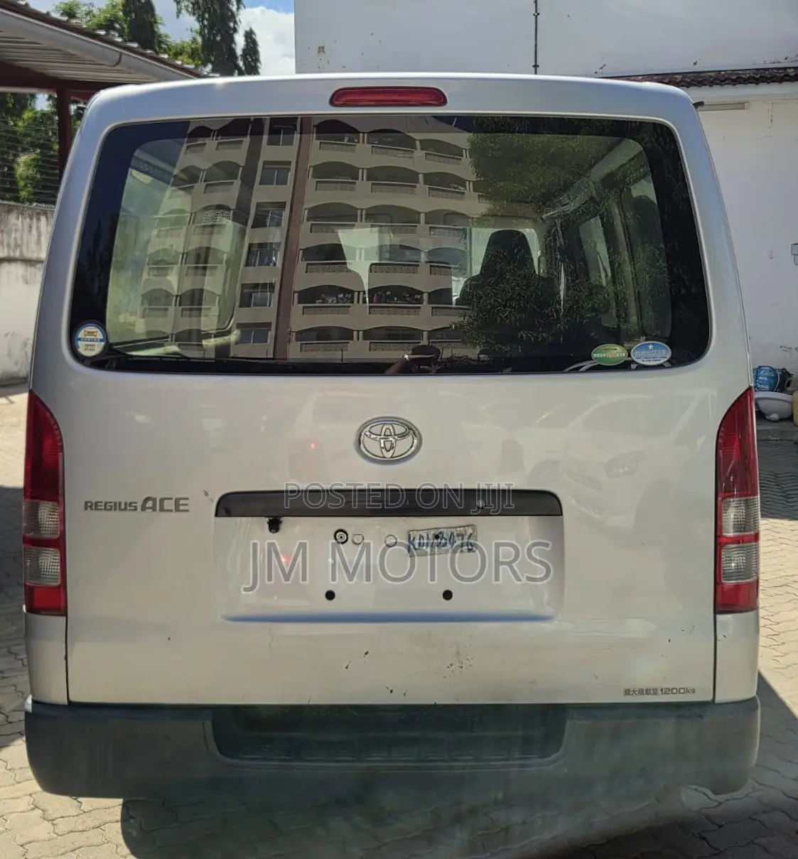 Toyota HiAce 2020 Silver