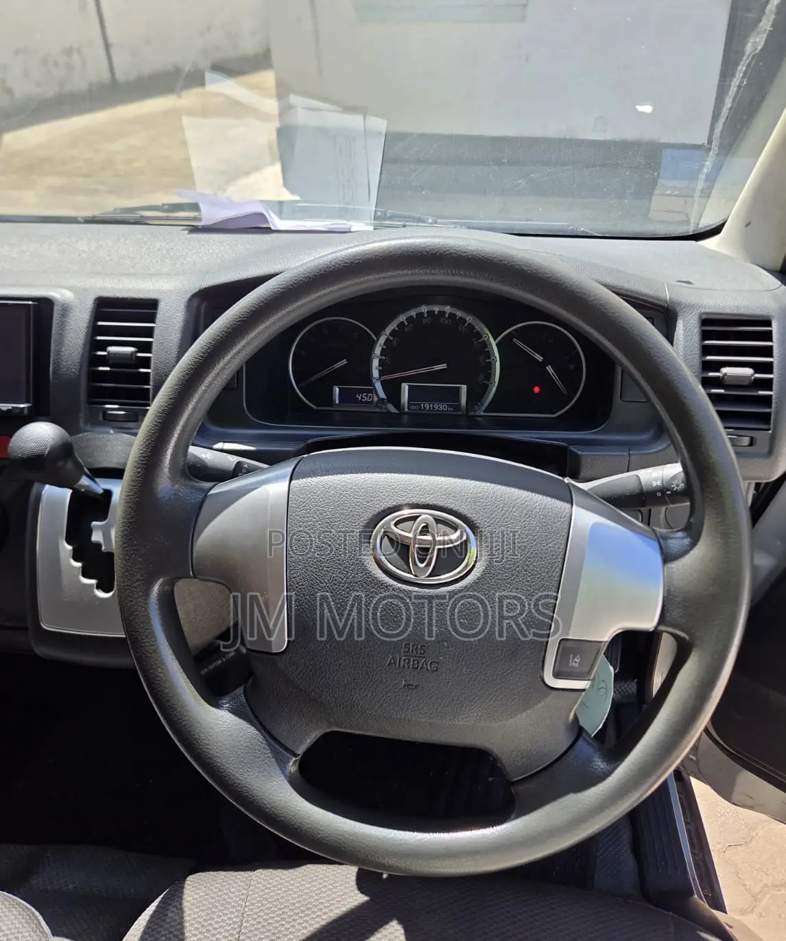 Toyota HiAce 2020 Silver
