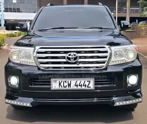 Toyota Land Cruiser 2012 Black