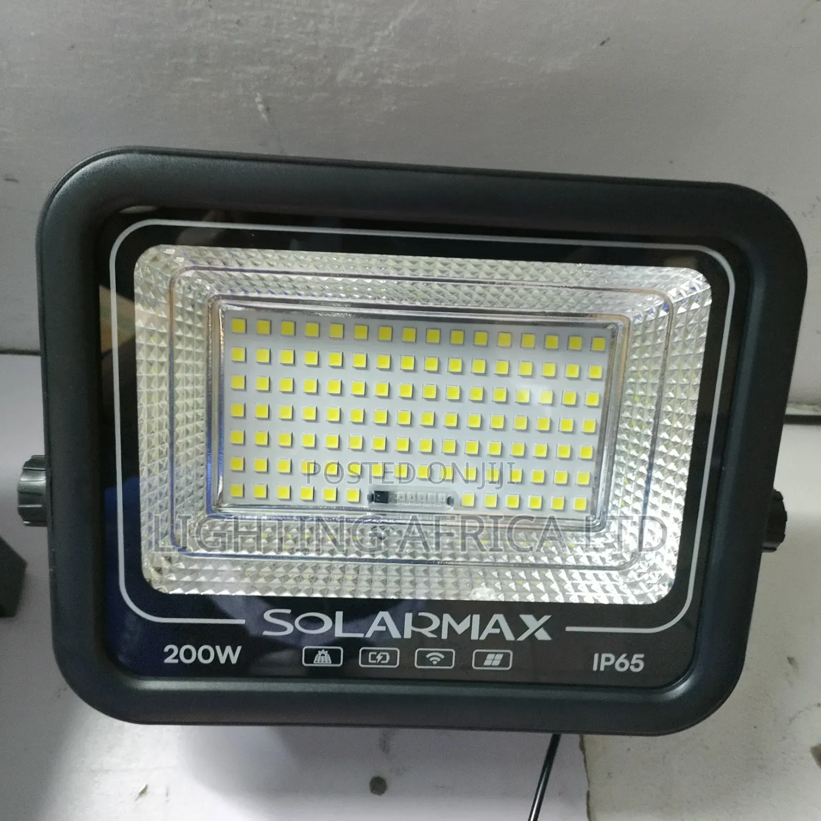 200 Watts Original Solar Floodlight 11hrs Light With Wall Bracket
