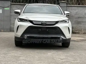 Toyota Harrier 2.0 2020 White