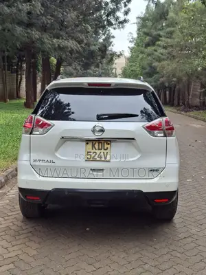 Nissan X-Trail 2014 Pearl