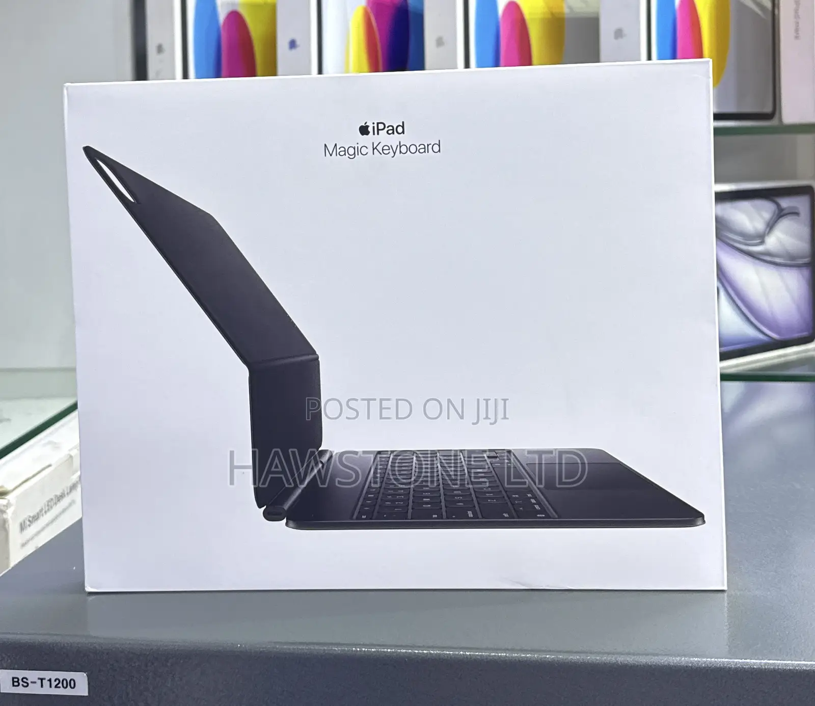 iPad Pro 13inch Magic Keyboard