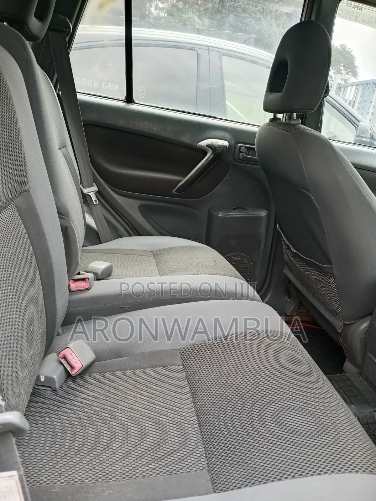 Toyota RAV4 2002 Beige