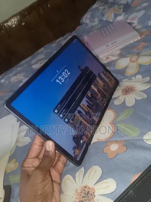 Laptop Huawei 8GB Intel Core Ultra 5 SSD 128GB