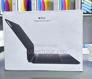 iPad Magic Keyboard for iPad Pro 11” M4 and M5