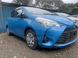 Toyota Vitz 2018 Blue