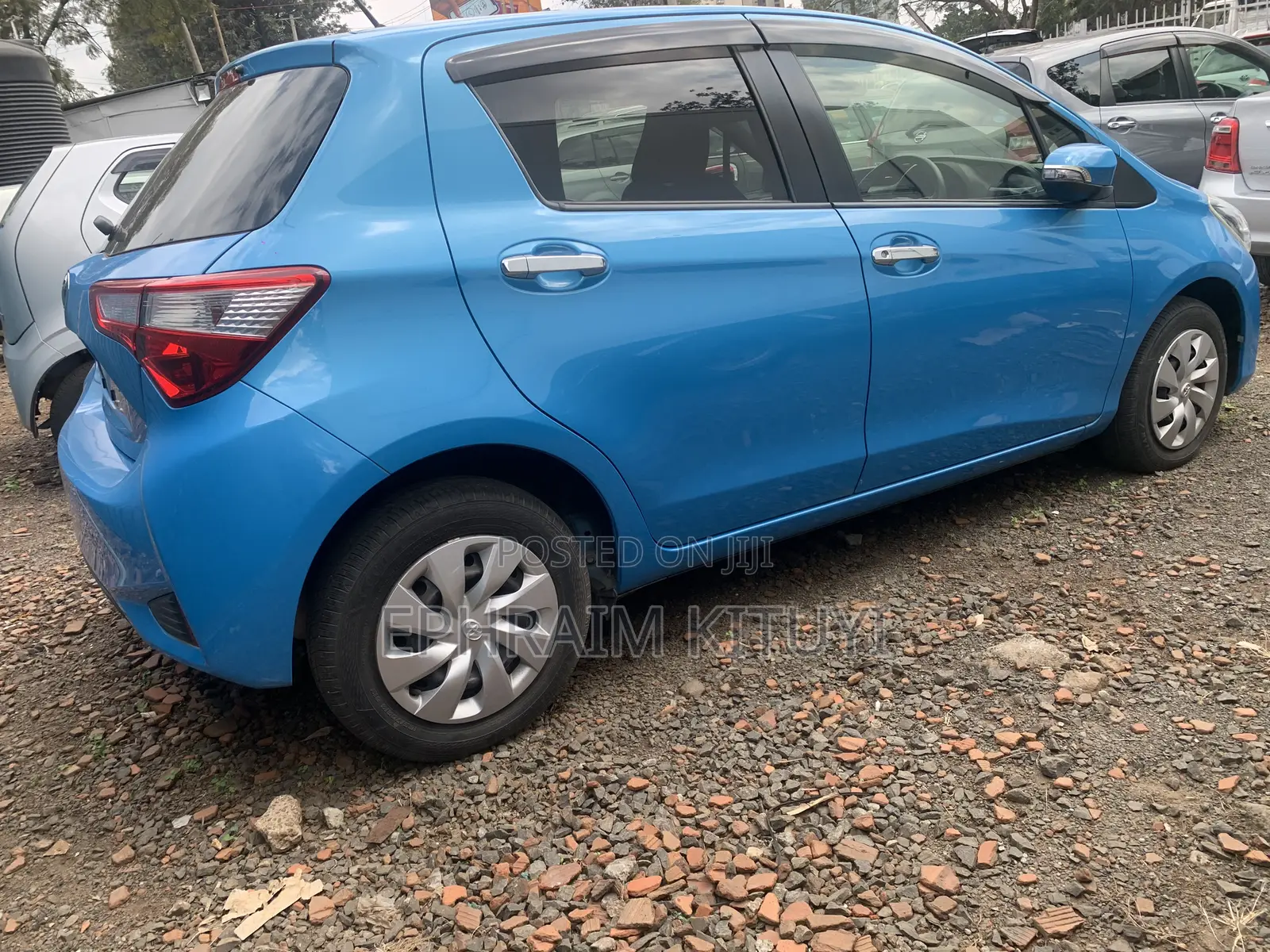 Toyota Vitz 2018 Blue