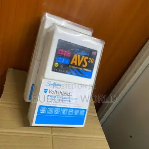 Sollatek Avs30 Heavy-Duty Voltage Protection Unit – 30a Automatic Swit