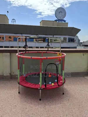 Safe Kids Trampoline With Net Enclosure for Home Play