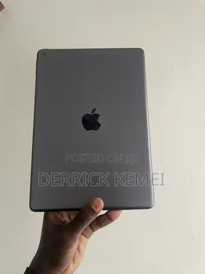Apple iPad 10.2 (2020) Wi-Fi 32 GB Gray
