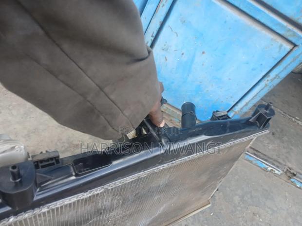 Mazda Demio Skyactive Radiator - thumbnail 2