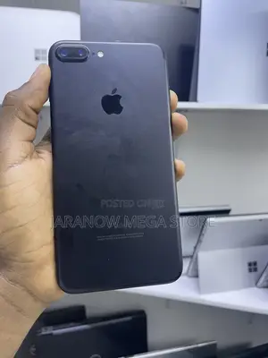 Apple iPhone 7 Plus 32 GB Black