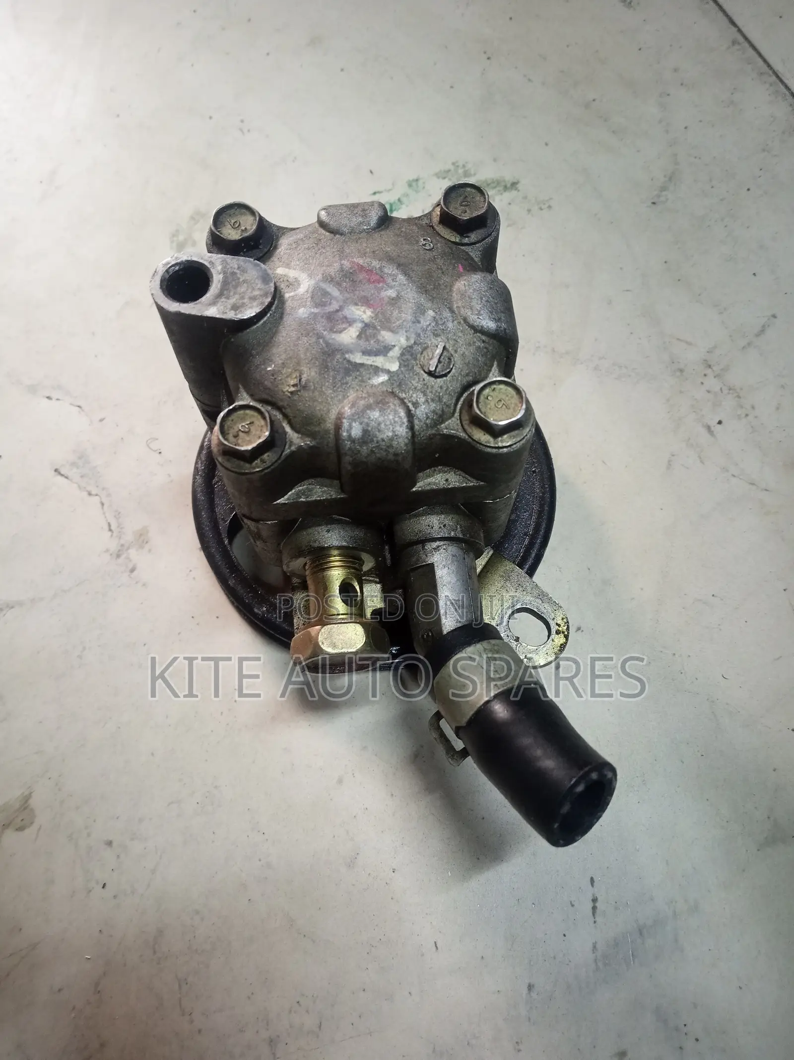 B4 Steering Pump