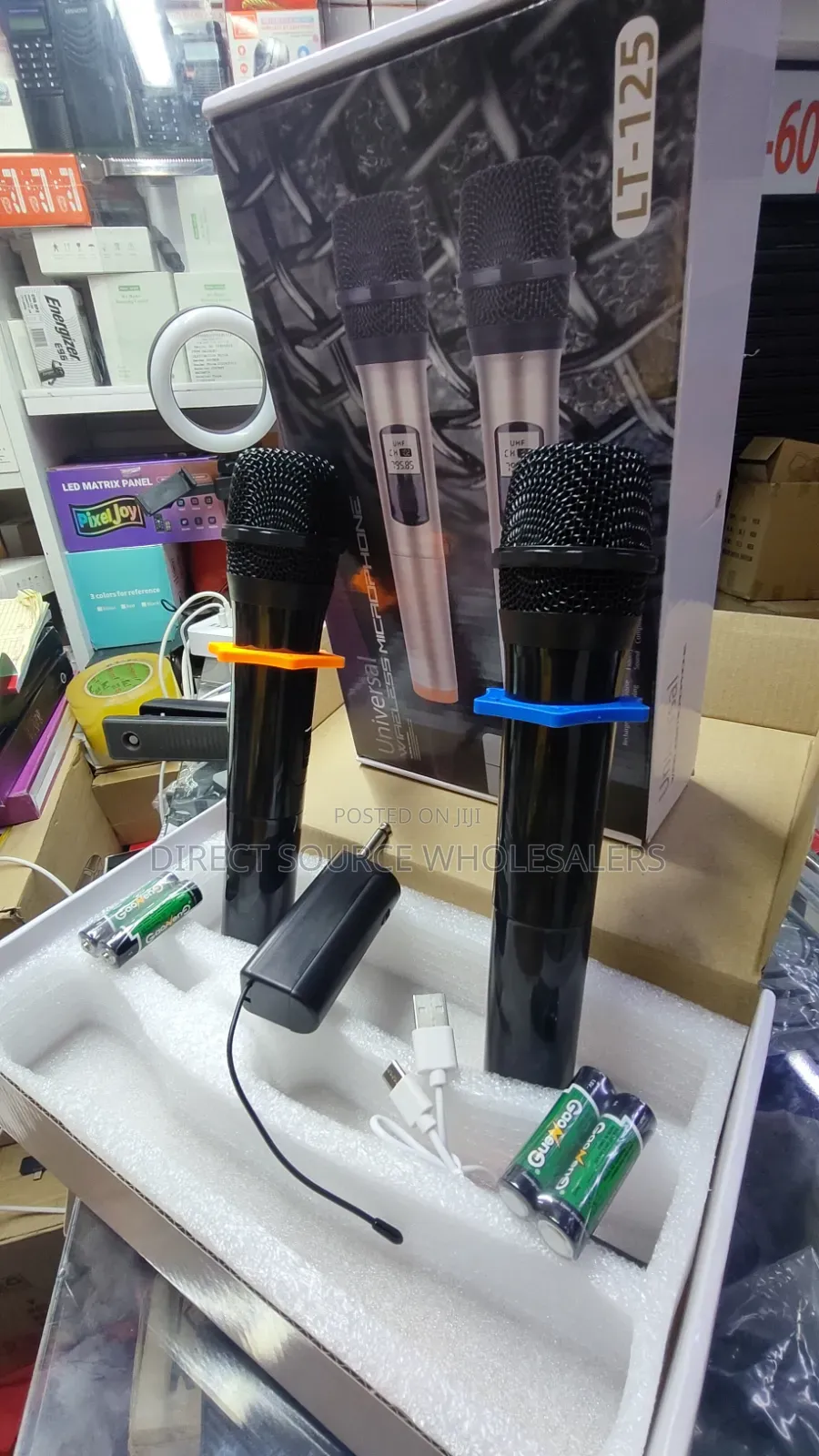 Universal Wireless Microphone Lt125 – Clear Sound & Long Range
