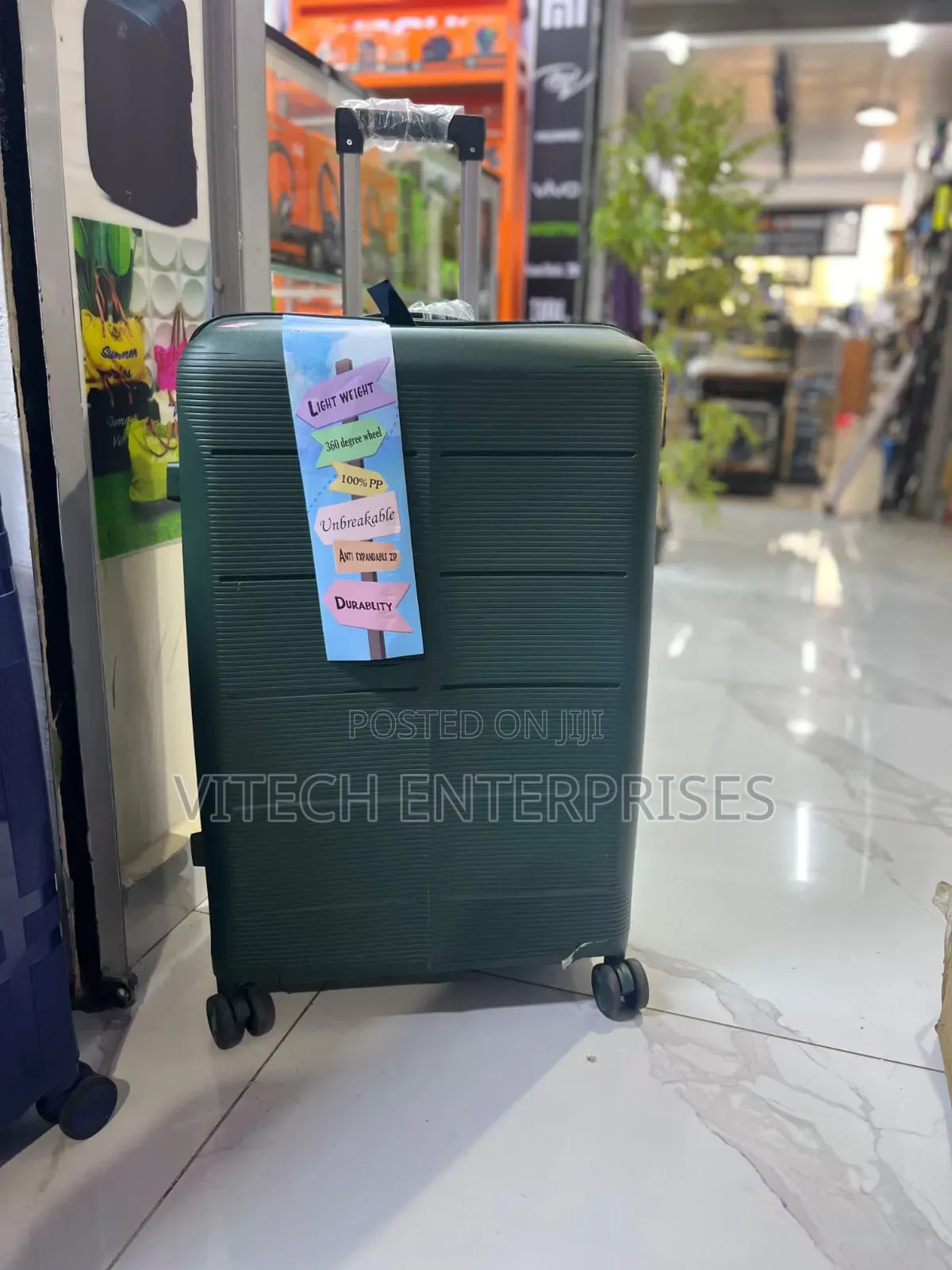 Large Unbreakable Rubber Suitcase Capacity *25_28kg