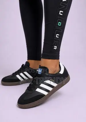Adidas Samba Sneakers