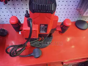 Efftool Plunge Electric Wood Router. Electric Router