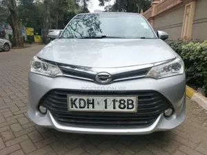 Toyota Corolla Fielder 2015 Silver